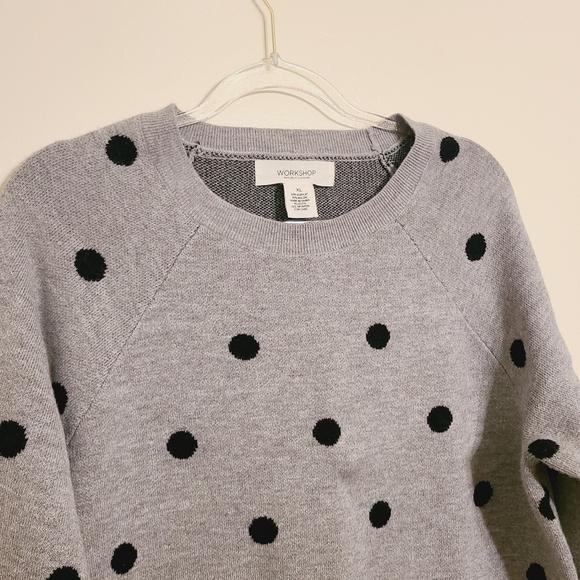 Workshop | Women's Gray and Black Polka Dot Crewneck Sweater (Size XL) - Picture 3 of 10